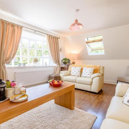 Waters Edge Apartment Ystradgynlais Екстериор снимка