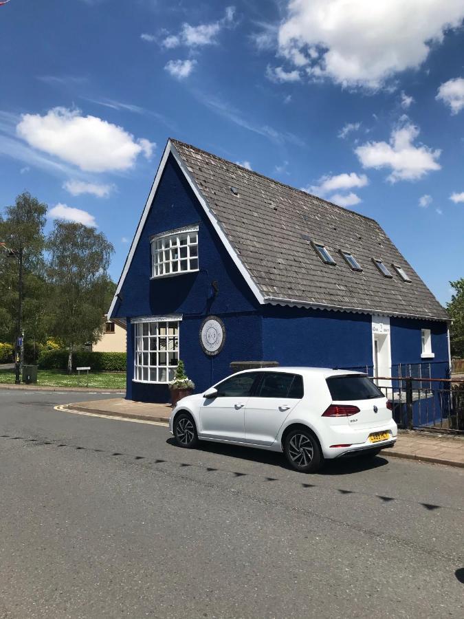 Waters Edge Apartment Ystradgynlais Екстериор снимка